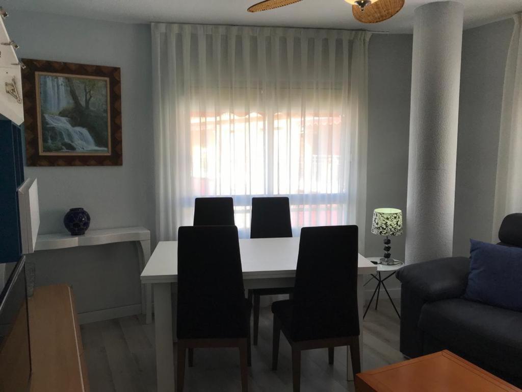 Los Alcázares Apartamentos La Encarnacion I מראה חיצוני תמונה